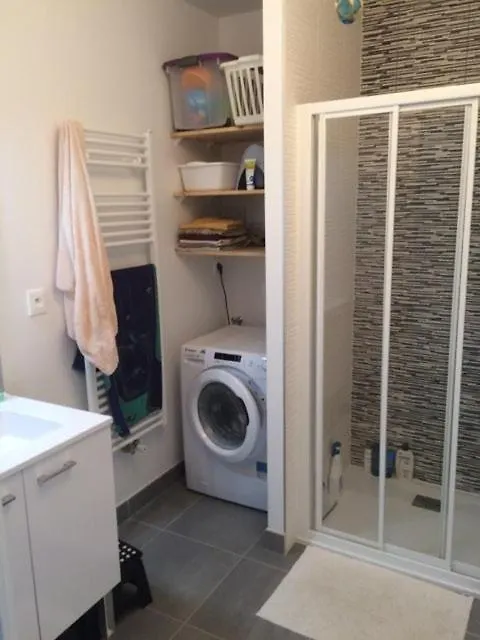 Appartement A 2 Pas Du Centre Bourg Sarzeau 0*,  France