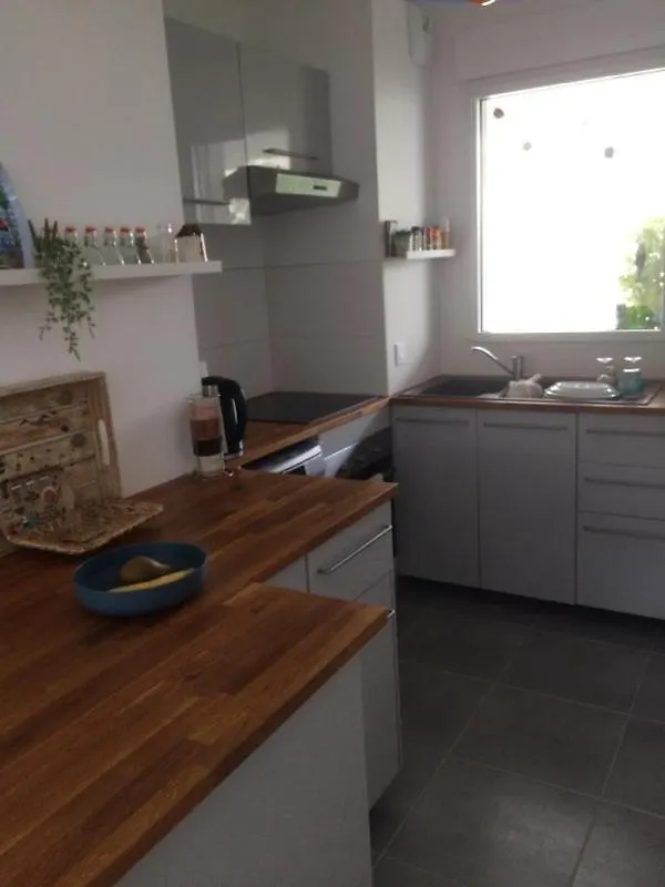 Appartement A 2 Pas Du Centre Bourg Sarzeau France